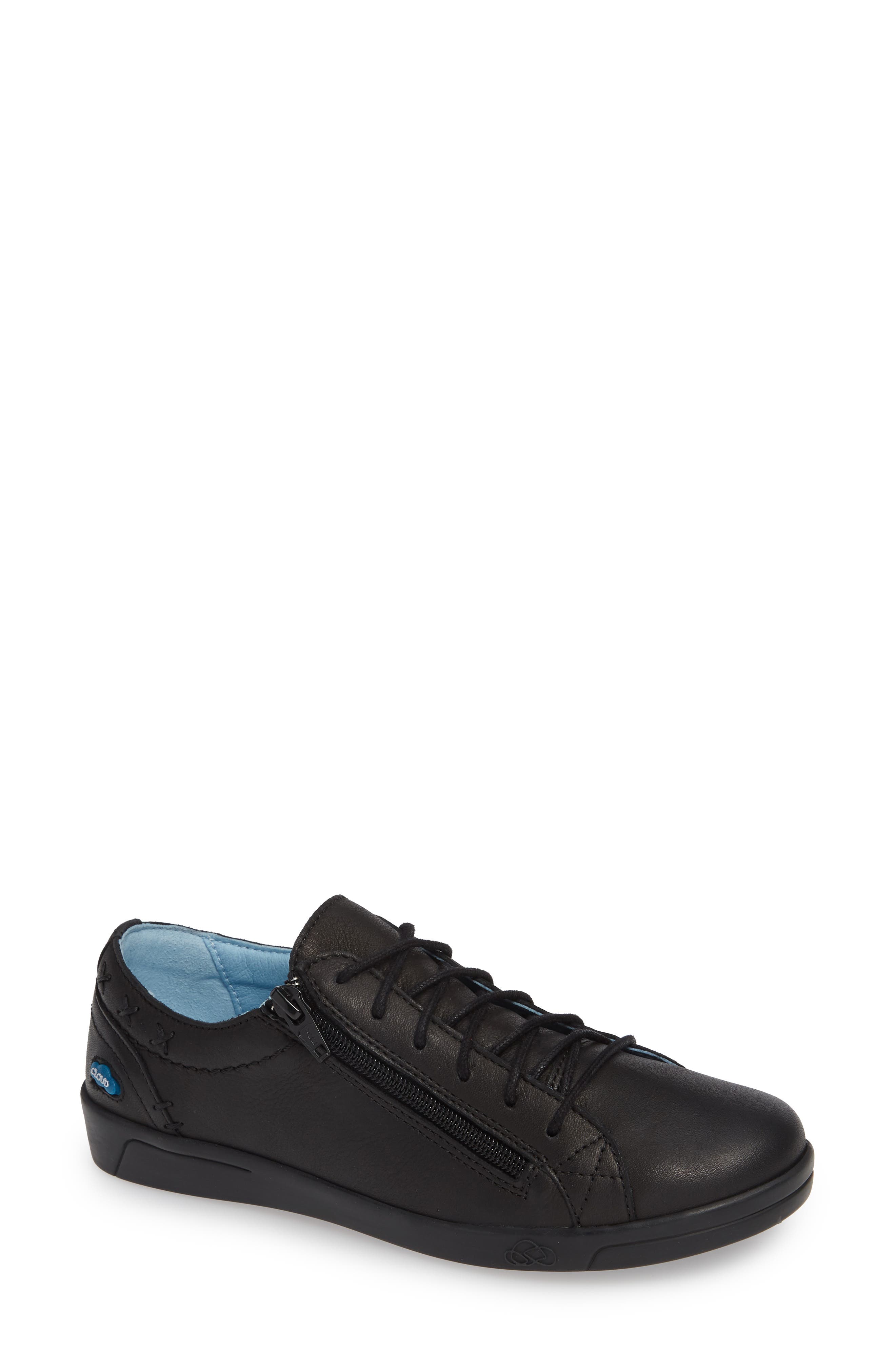 CLOUD 'Aika' Leather Sneaker, Main, color, 