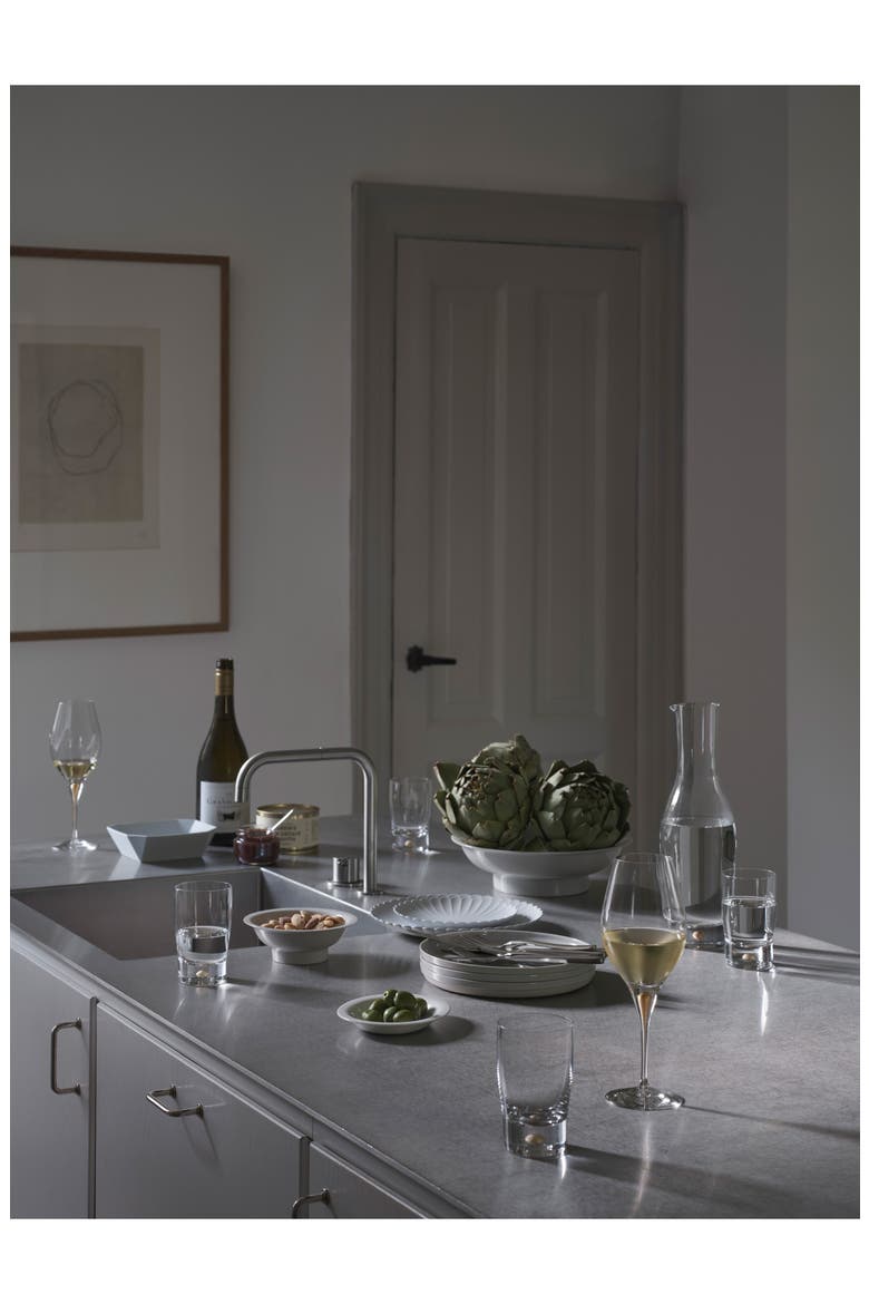 Intermezzo Gold Balance Set of 2 Wine Glasses, Alternate, color, GOLD