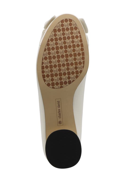 Charles David Butterfly Flat In White