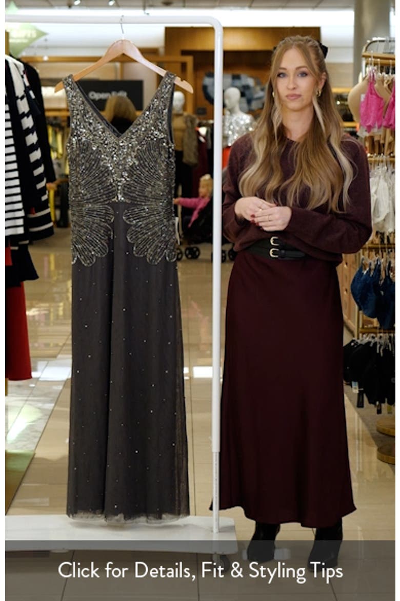 Beaded Sleeveless Chiffon Dress video