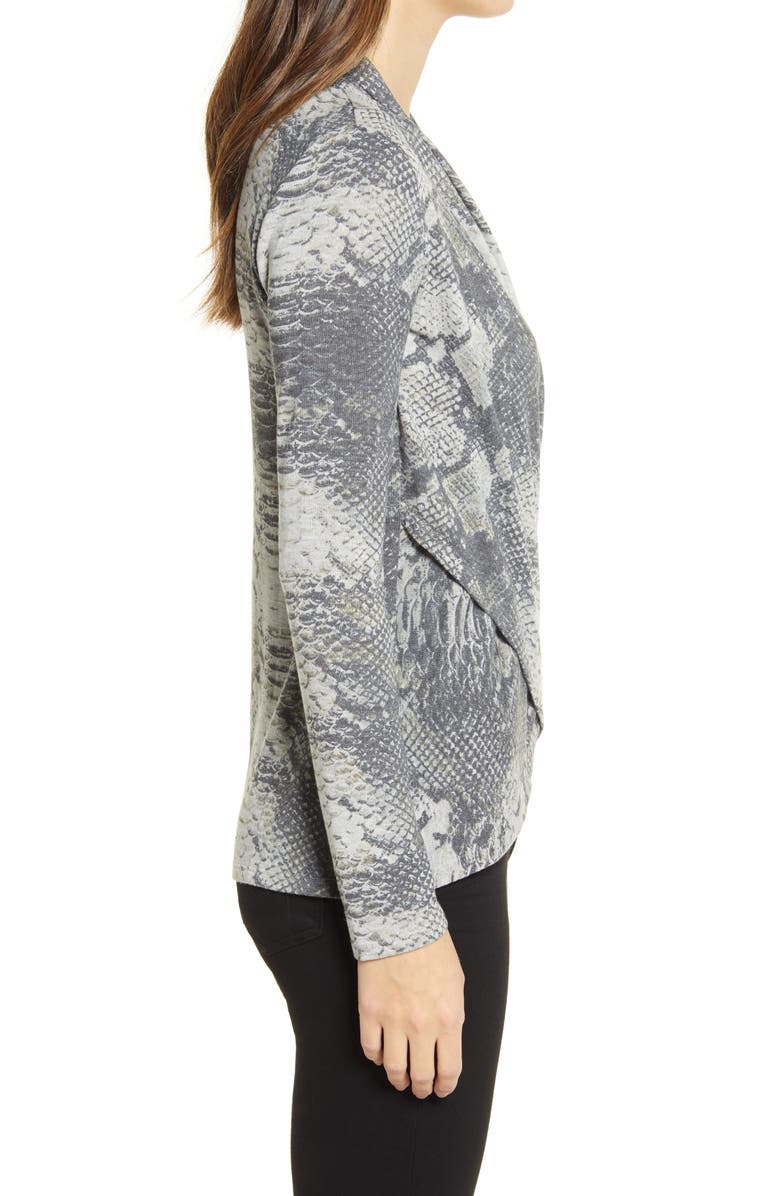 1.STATE Graphic Python Print Top, Alternate, color,