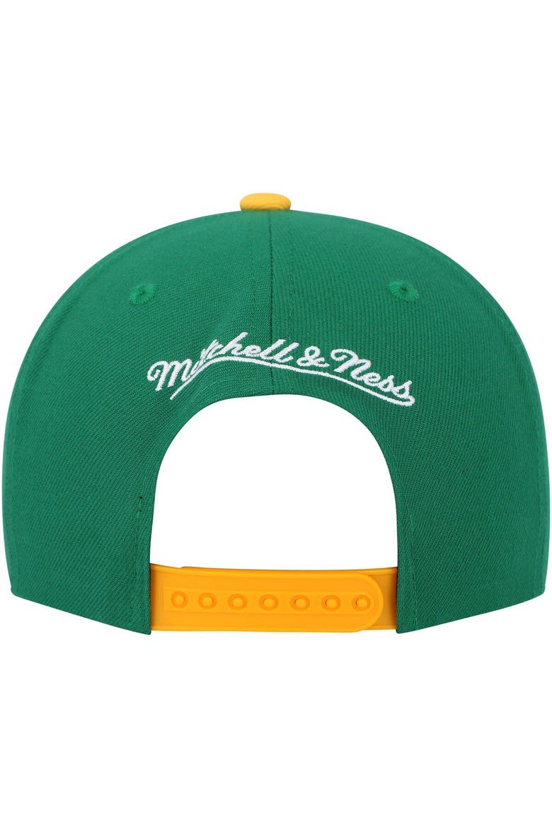 Men's Mitchell & Ness Hunter Green Milwaukee Bucks SOUL Cross Check Snapback, Alternate, color, Hunter Green