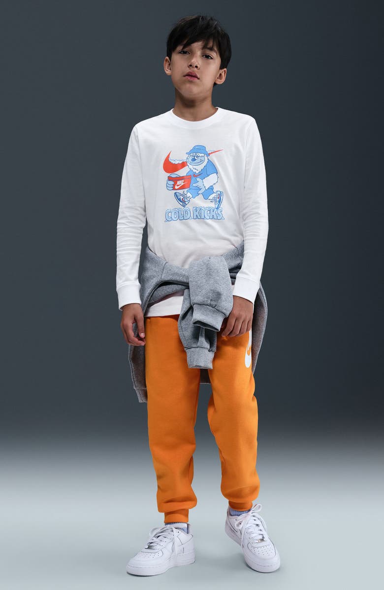 Nike Kids' Cold Kicks Long Sleeve Graphic T-Shirt, Alternate, color, White