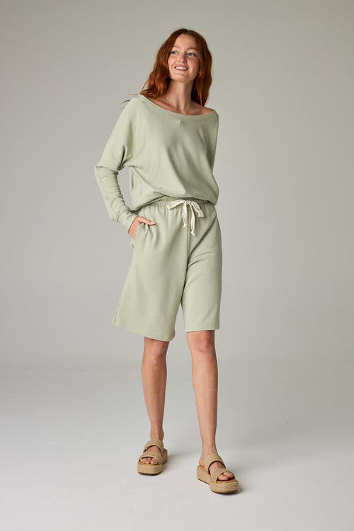 Eavolu Baikal Eco-luxe Fleece Bermuda Short In Gray