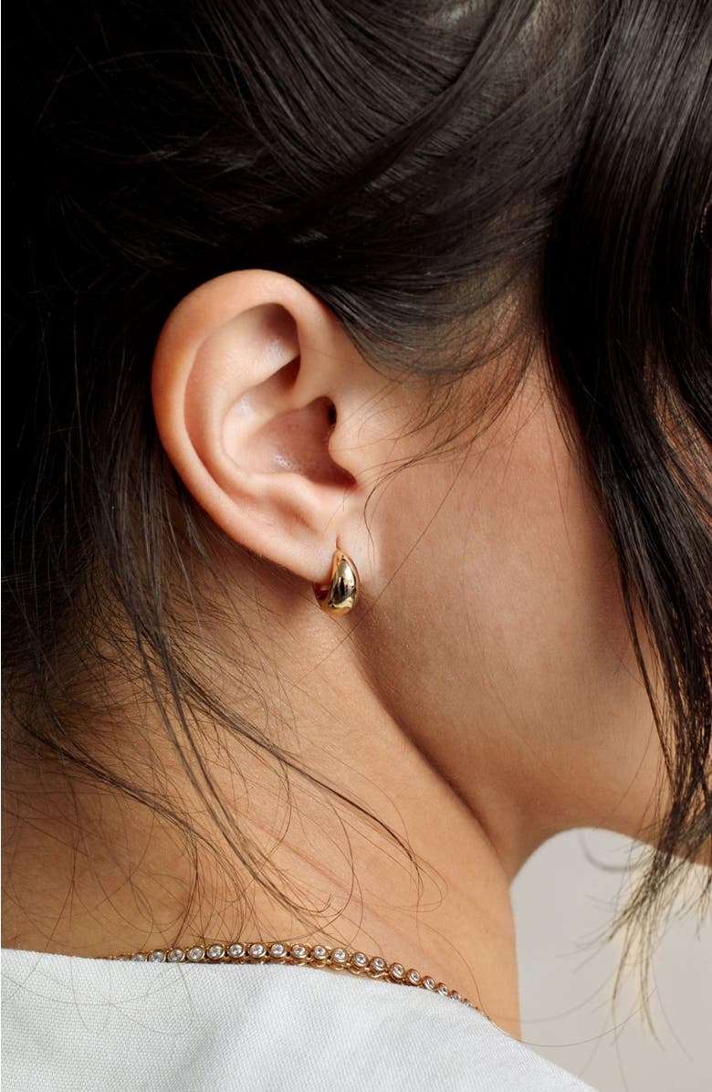 MADE BY MARY Gloss Huggie Hoop Earrings, Alternate, color, Silver