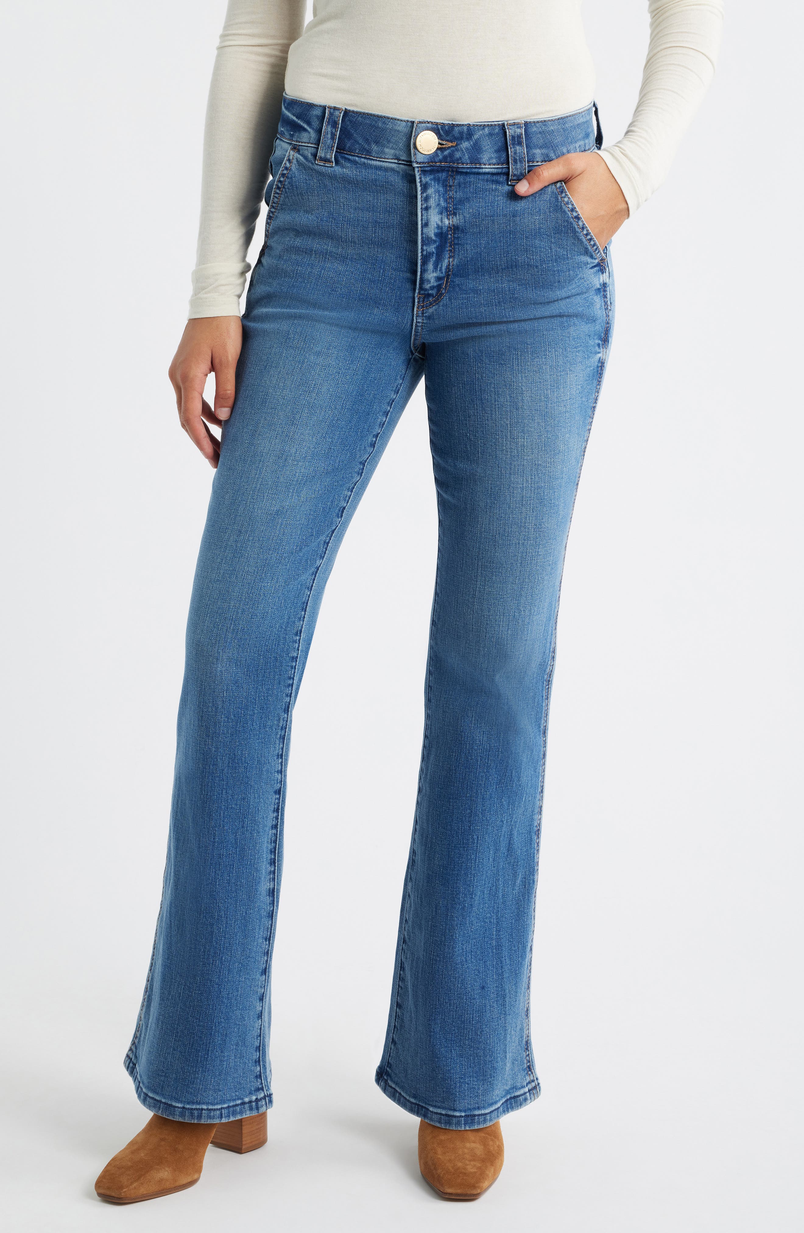 Skyrise Flare Jeans