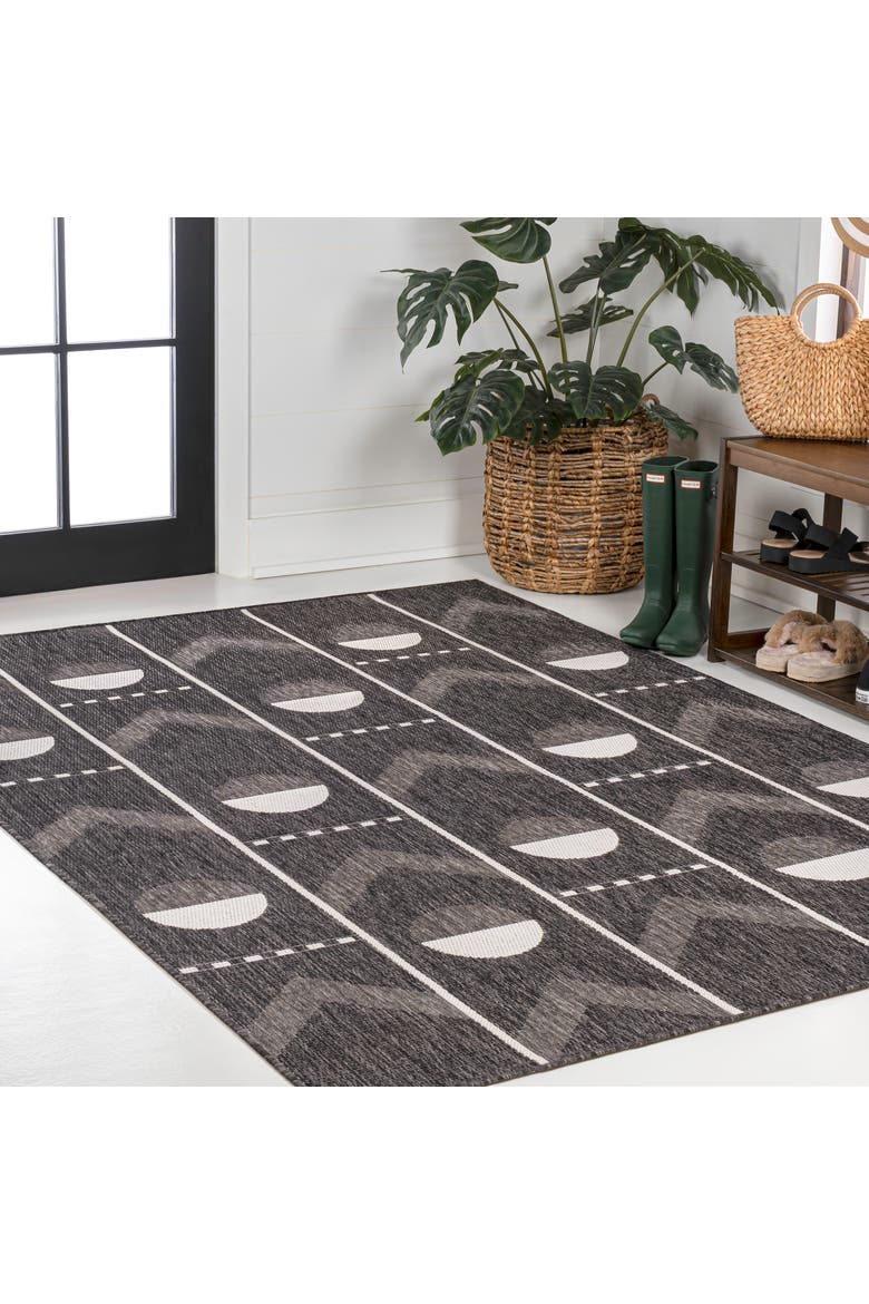 Soren Modern Geometri Indoor/Outdoor Area Rug, Alternate, color, Black/Cream