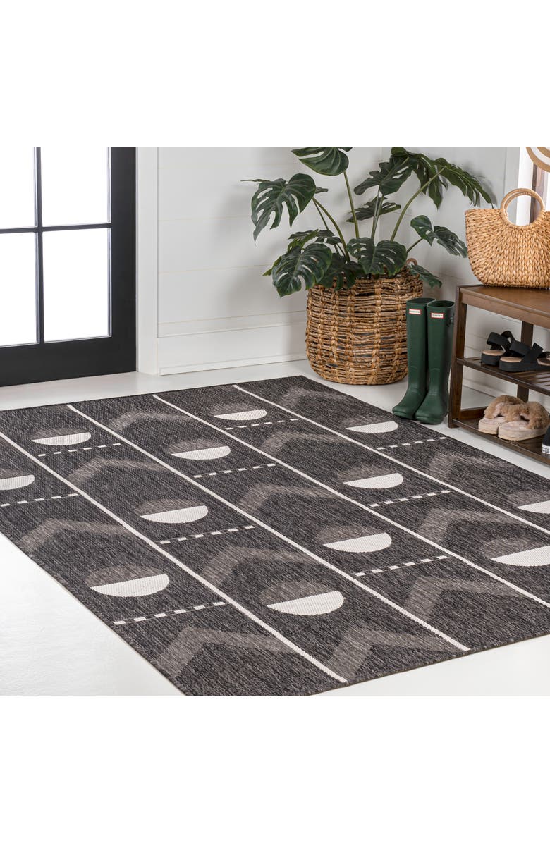 JONATHAN Y Soren Modern Geometri Indoor/Outdoor Area Rug, Alternate, color, Black/Cream