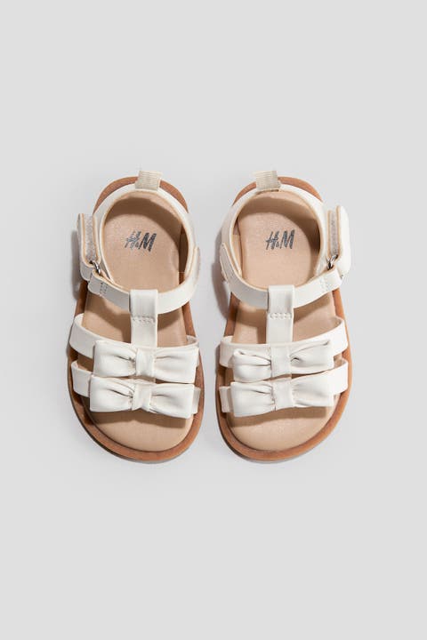 Appliquéd Strappy Sandals