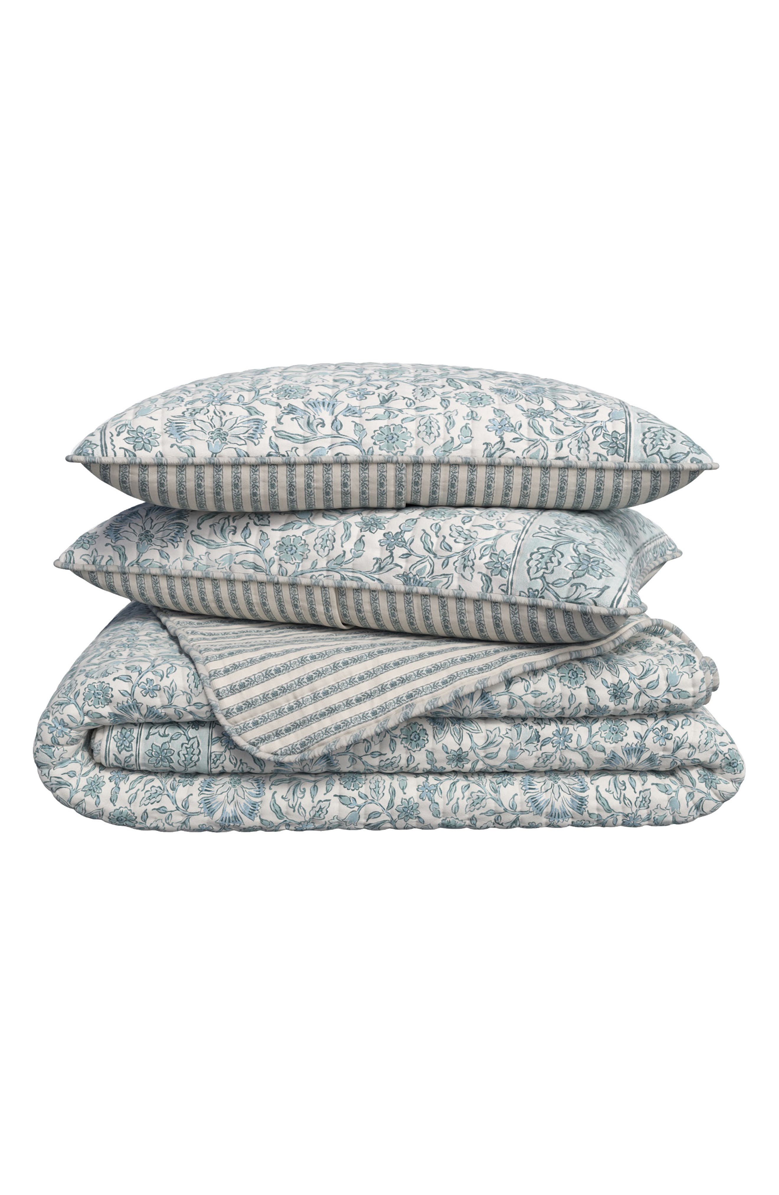 Floral Printed Quilt Set