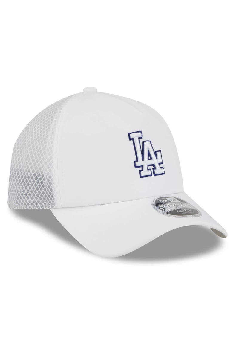 Men's New Era White Los Angeles Dodgers 2026 Batting Practice Apex 9FORTY Adjustable Trucker Hat, Alternate, color, White