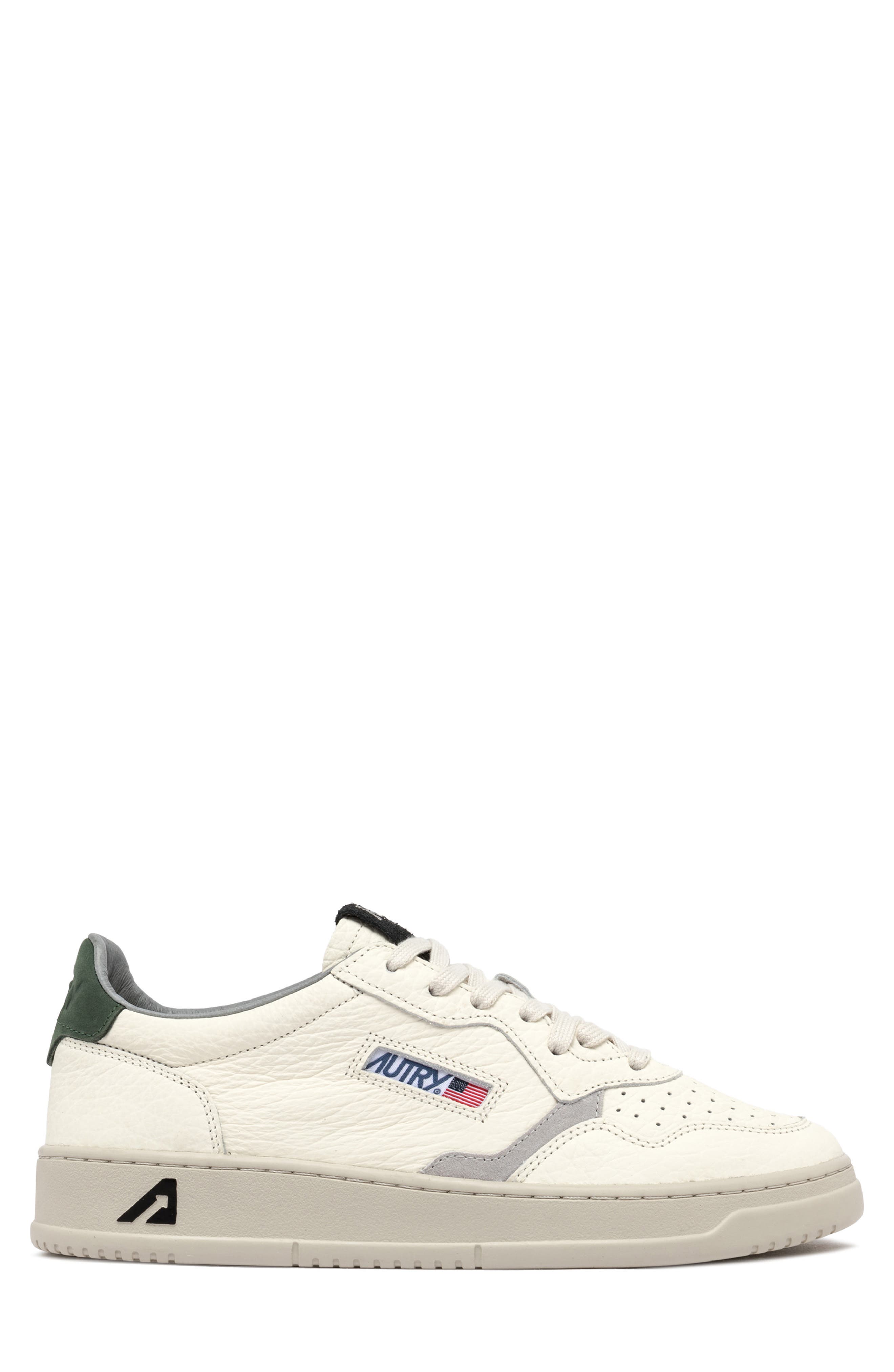 AUTRY Medalist Low Sneaker, Alternate, color, Nbk/Ele/Suede Mnt/Loft