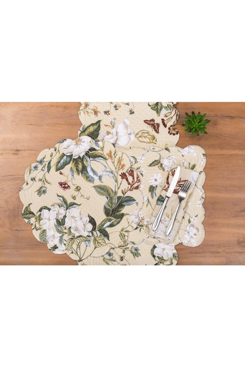Garden Images Reversible Machine Washable Round Quilt Placemats Set of 6, Alternate, color, White