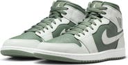 Jordan Air Jordan 1 Mid Sneaker