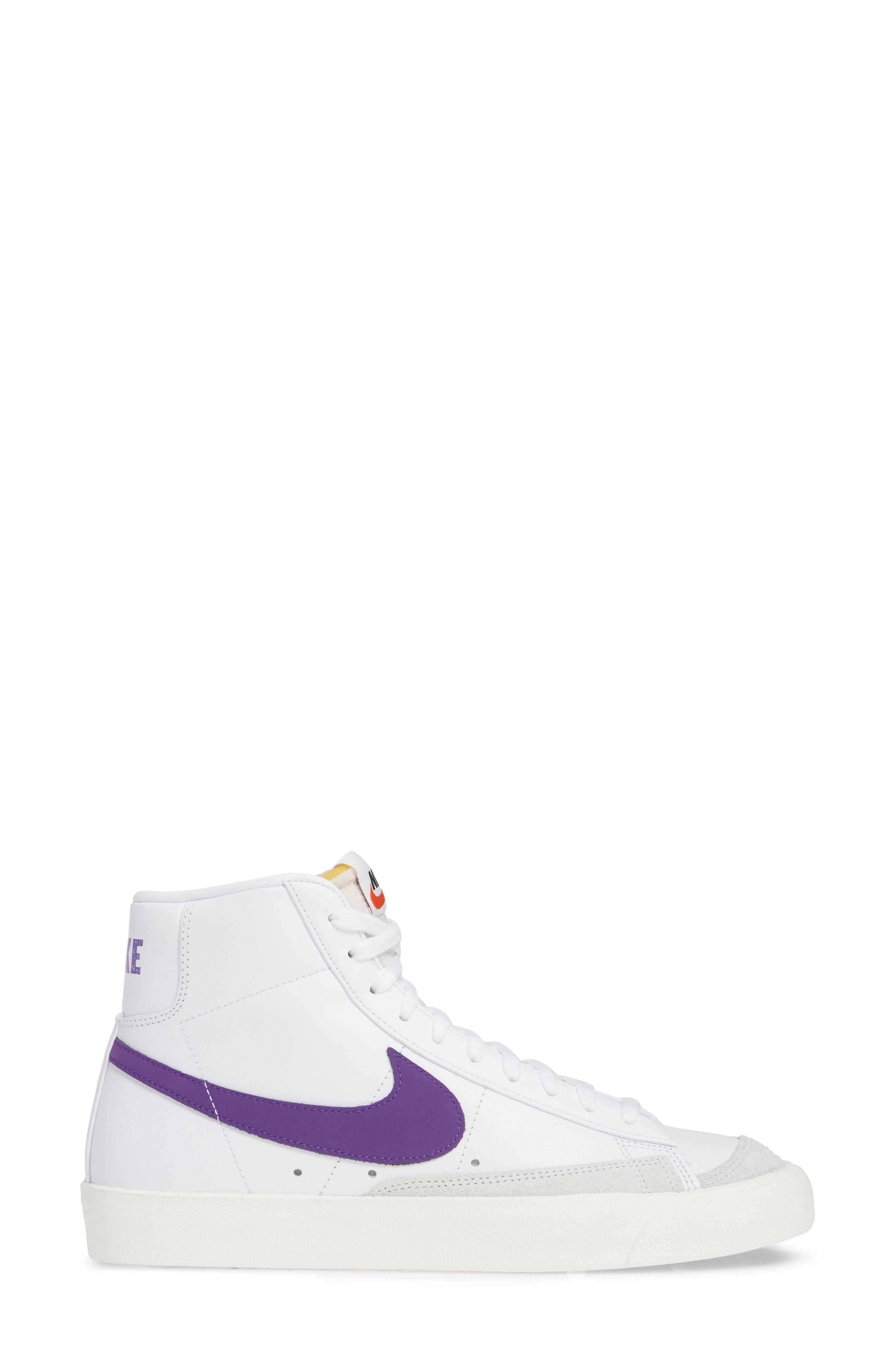 BLAZER MID 77 VNTG, Alternate, color, WHITE/ VOLTAGE PURPLE/ SAIL