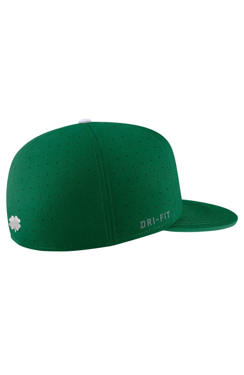 Nike Men's Nike Green USC Trojans St. Patrick's Day True Fitted Performance Hat, Alternate, color, 