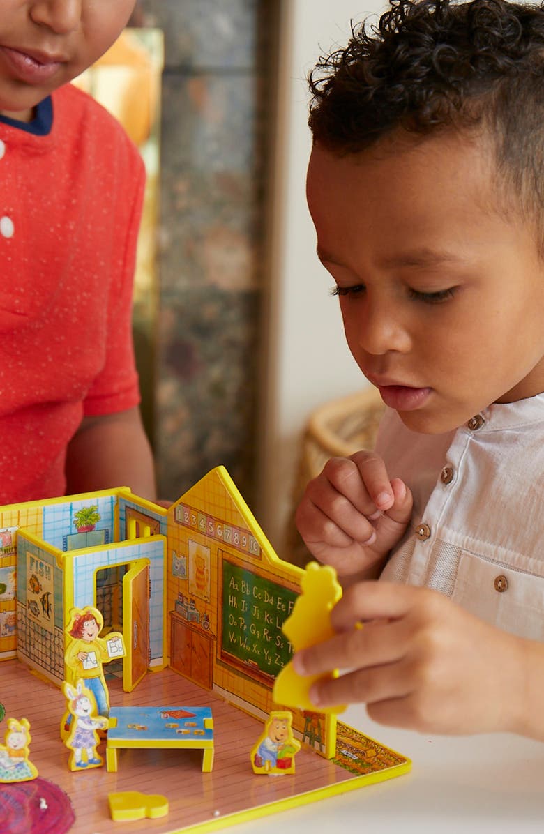 Storytime 'D.W.'s First Day of Preschool' Book & Play Set, Alternate, color,