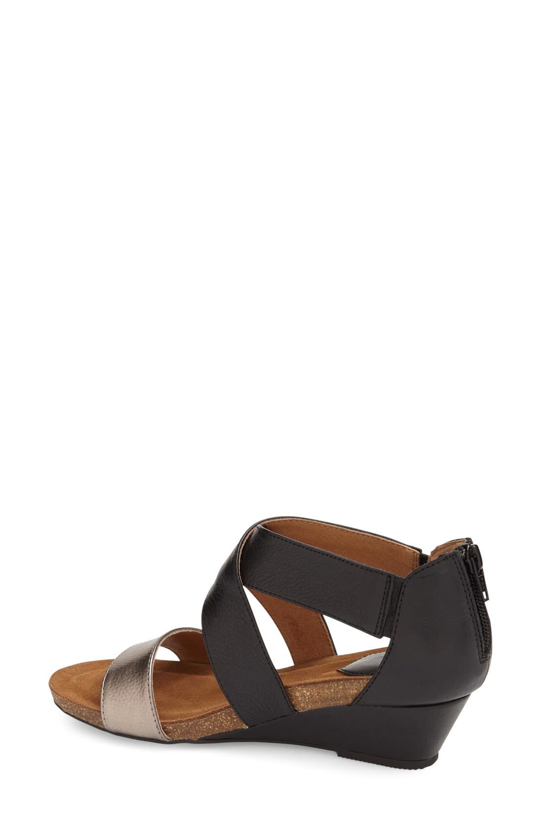 Söfft 'Vallar' Wedge Sandal, Alternate, color, 