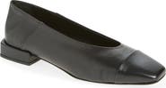 Bruno Magli Parisa Flat
