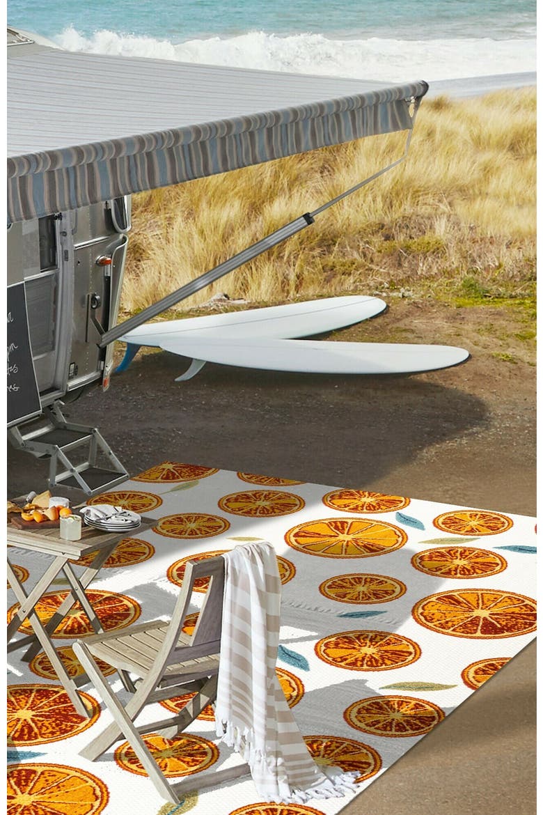 Aranciata Citrus Slice High-Low Indoor/Outdoor Area Rug, Alternate, color, Orange/Cream