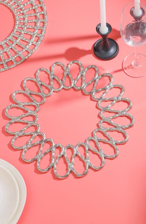Tiramisu Luxe Loop Charger Plate In Silver