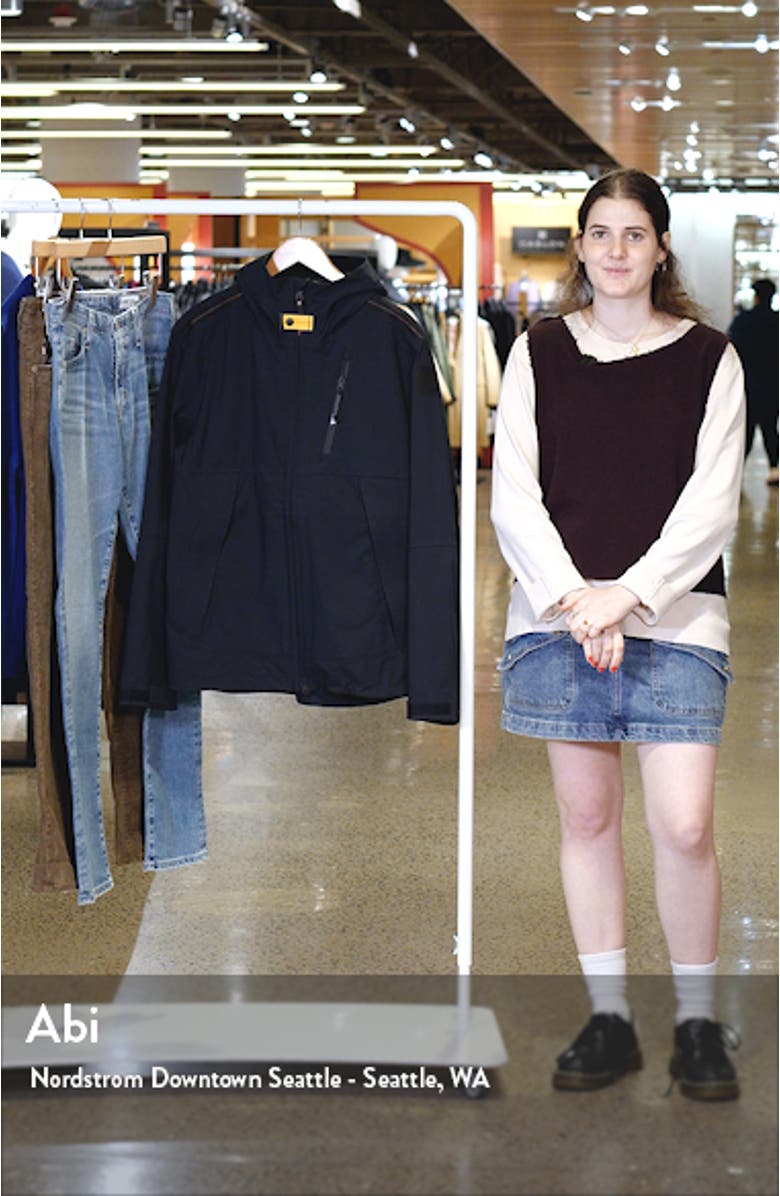 Light Cloud Water Repellent Jacket, sales video thumbnail