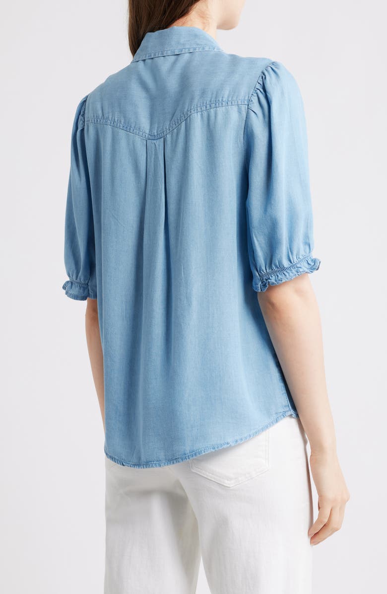 beachlunchlounge Indira Short Sleeve Denim Button-Up Shirt, Alternate, color, Light Wash