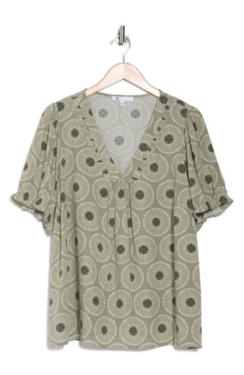 Dr2 By Daniel Rainn V-neck Flutter Sleeve Top In Sage