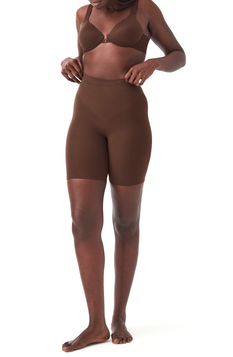 SPANX<sup>®</sup> SPANXsculpt<sup>™</sup> Seamless Power Mid-Thigh Shorts, Alternate, color, Chestnut Brown