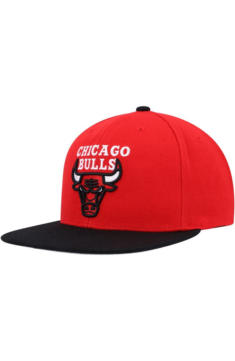 Mitchell & Ness Men's Mitchell & Ness Red/Black Chicago Bulls Side Core 2.0 Snapback Hat, Alternate, color, Red