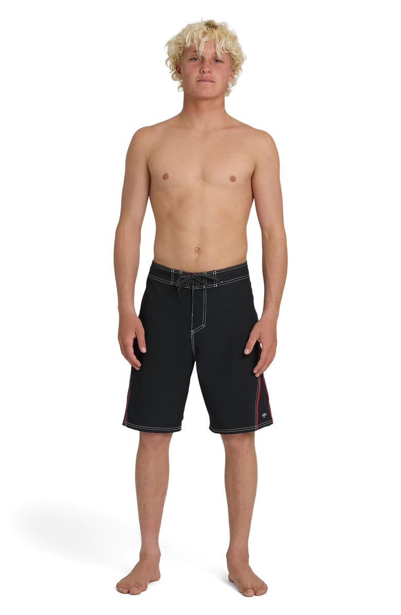 Quiksilver Mercury Gravity 21" Board Shorts, Alternate, color, Black.