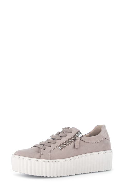 43.200 Platform Sneaker (Women)