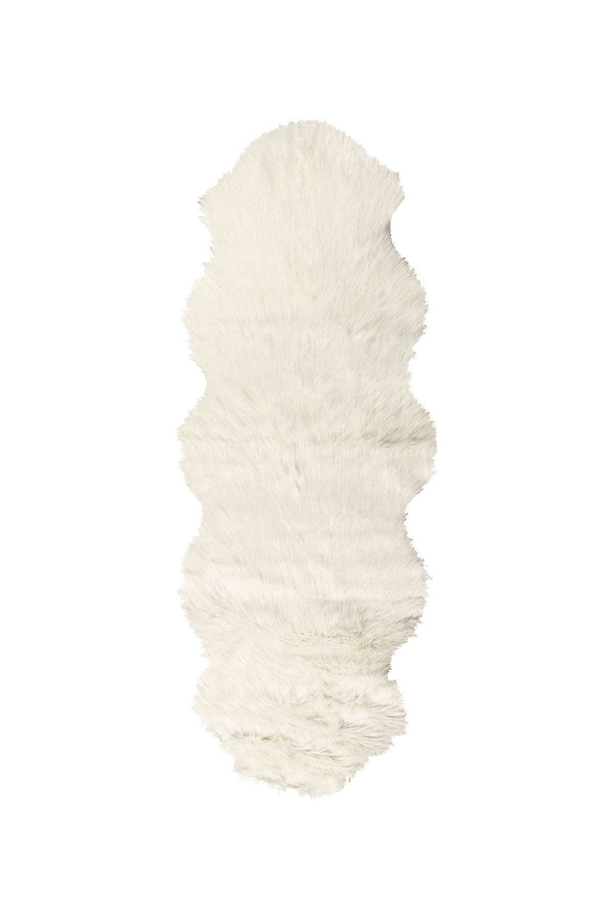 LUXE Gordon Faux Sheepskin Throw - 2' W x 6' L - Off White