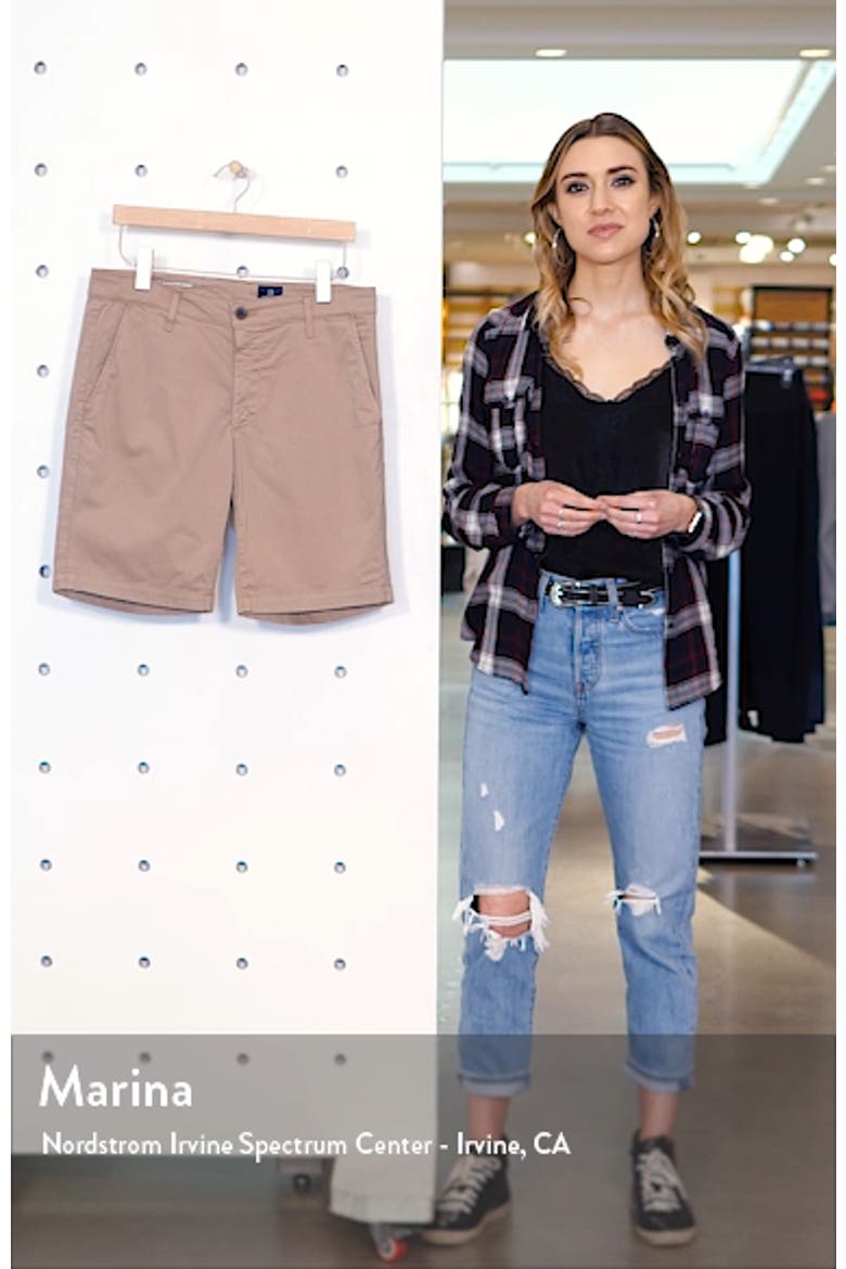 Wanderer Modern Slim Fit Shorts video