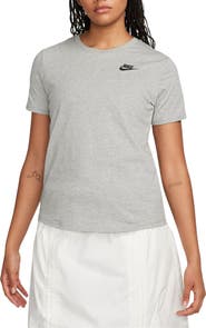 Nike Sportswear Club Essentials T-Shirt