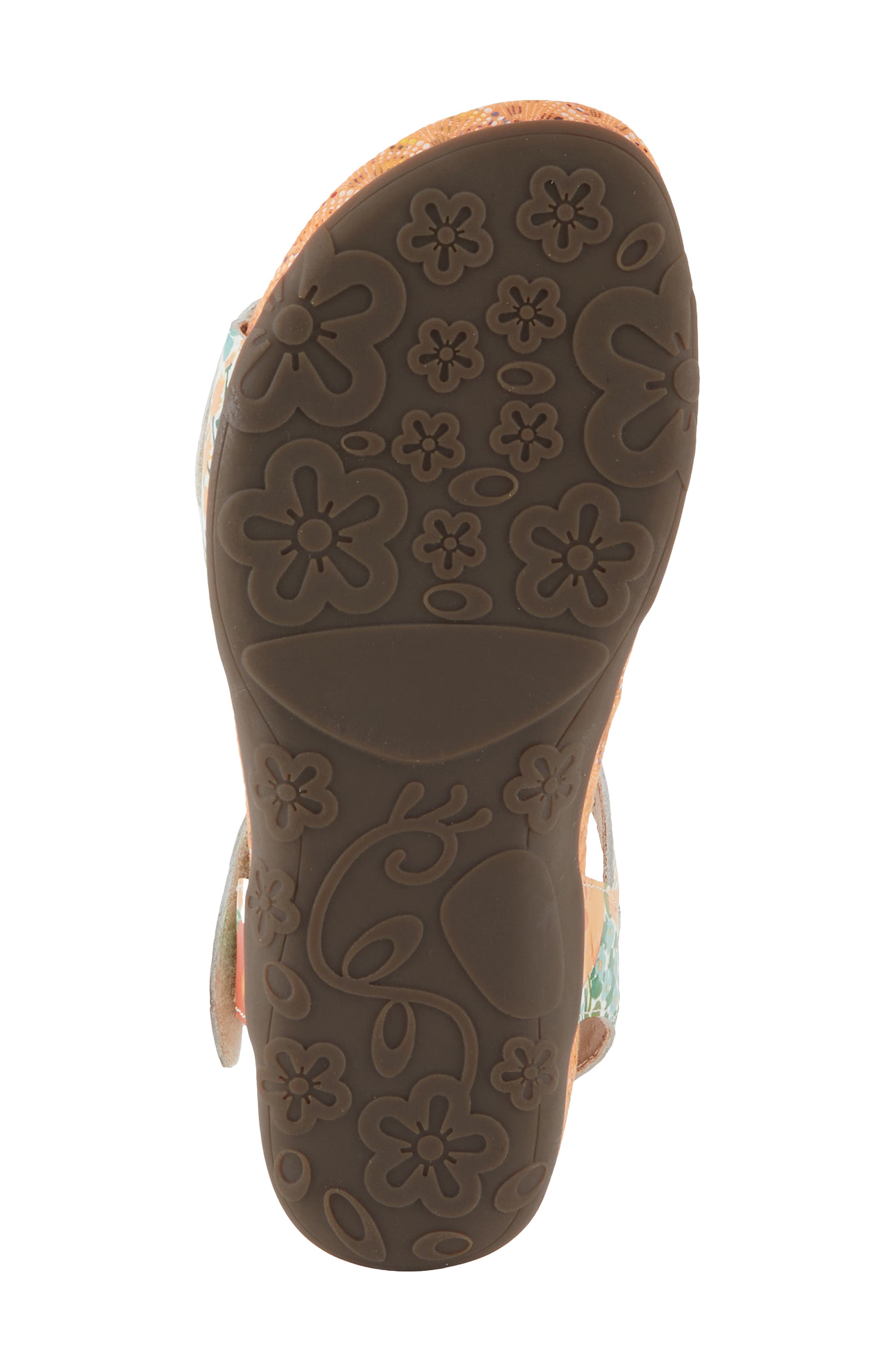 L'Artiste by Spring Step Gladystee Ankle Strap Sandal, Alternate, color, 