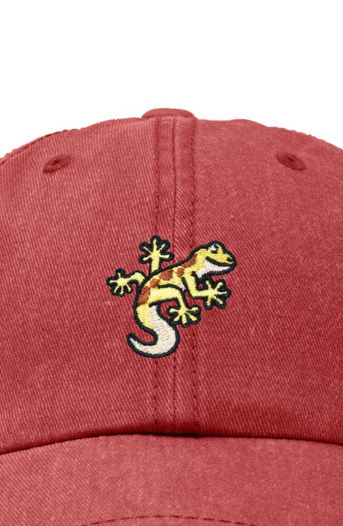 Dalix Gecko Embroidered Casual Cap In Washed Red
