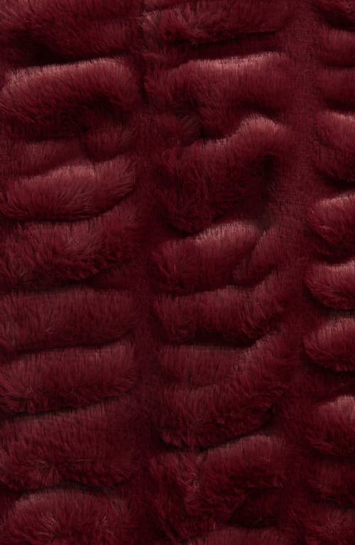 Lola Blankets Original Throw Blanket In Burgundy
