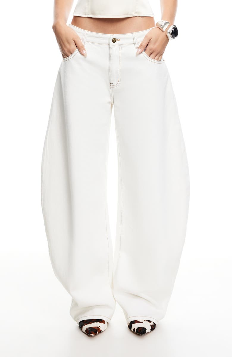 LIONESS Horseshoe Low Rise Barrel Leg Jeans, Main, color, Porcelain