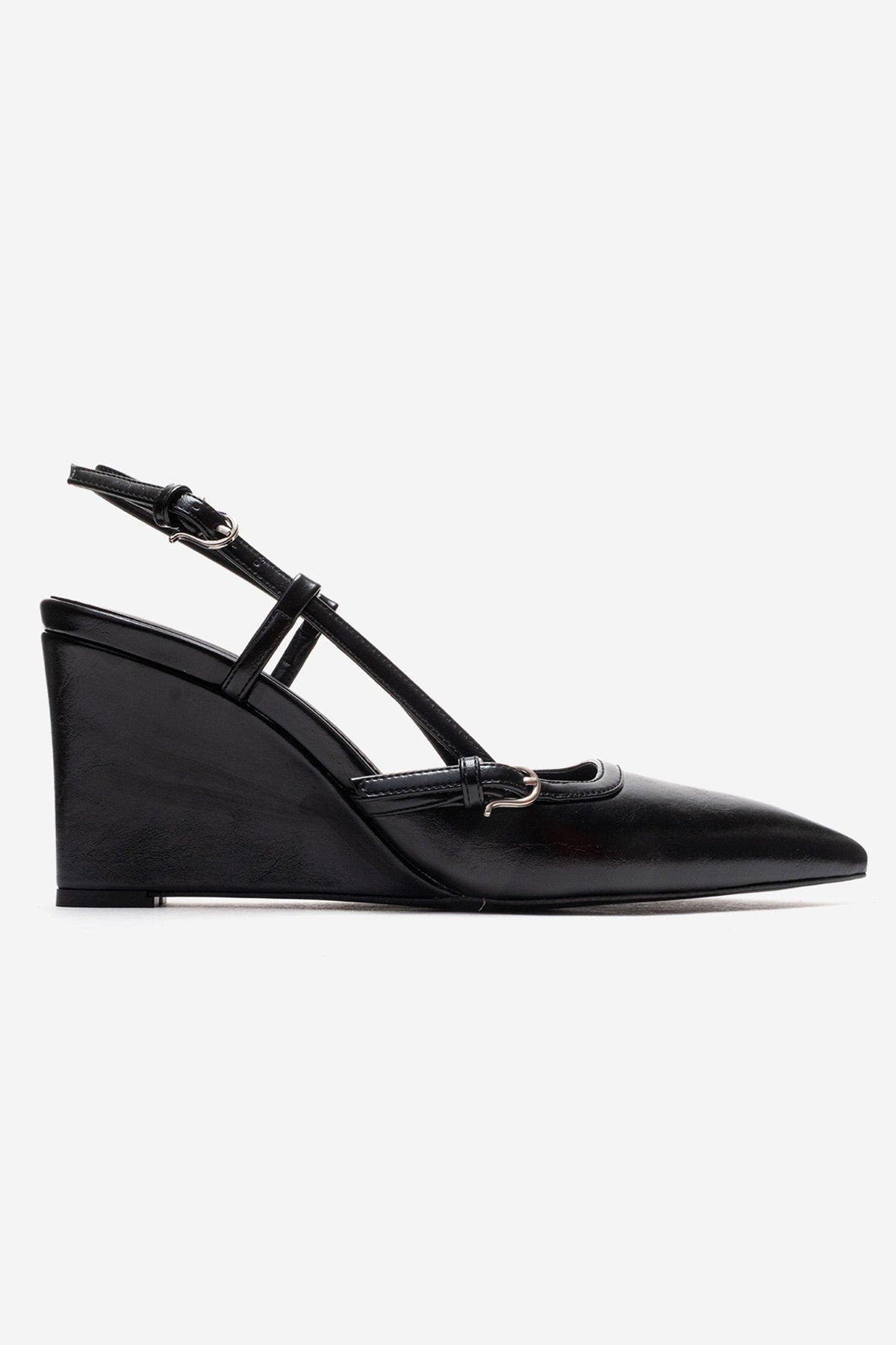 Prologue Shoes Celia Pointed Toe Wedge Pump, Alternate, color, Black