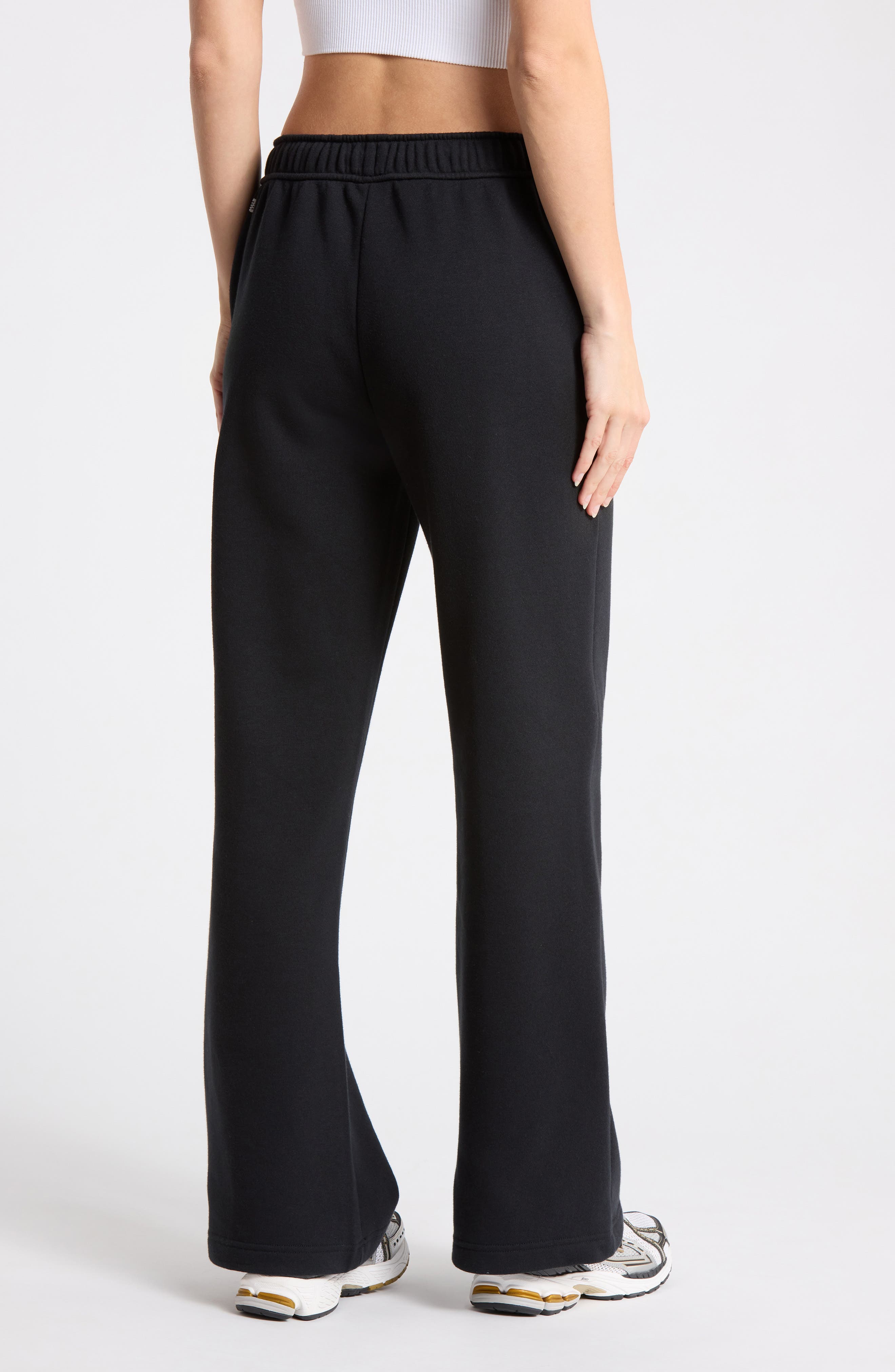 2026新品未使用Pile Border Relaxed Flare Pants Z by Zella Feather Fleece Relaxed Flare Pants (Women) | Nordstromrack
