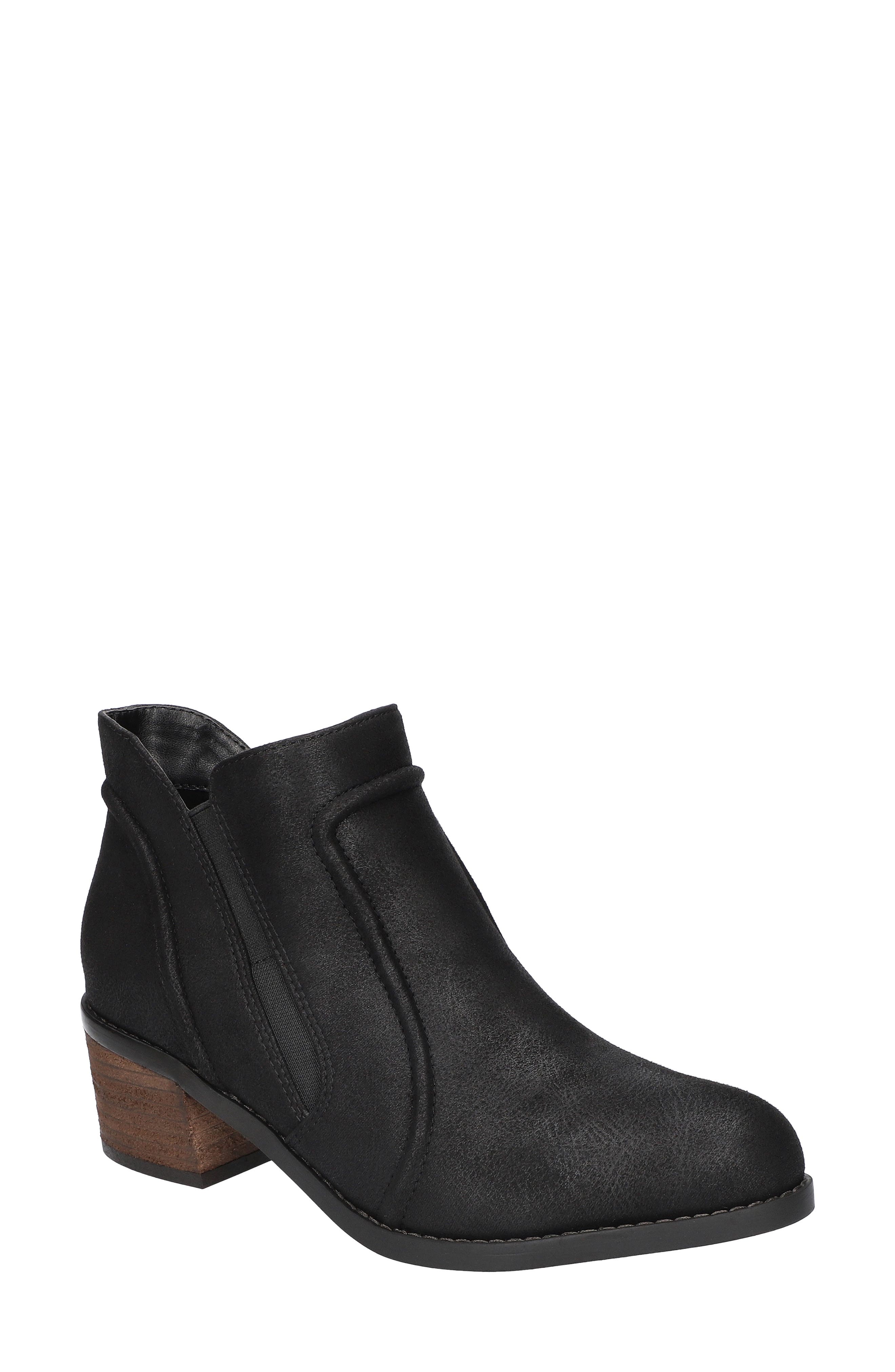 Bella Vita Kenzie Block Heel Bootie, Main, color, 