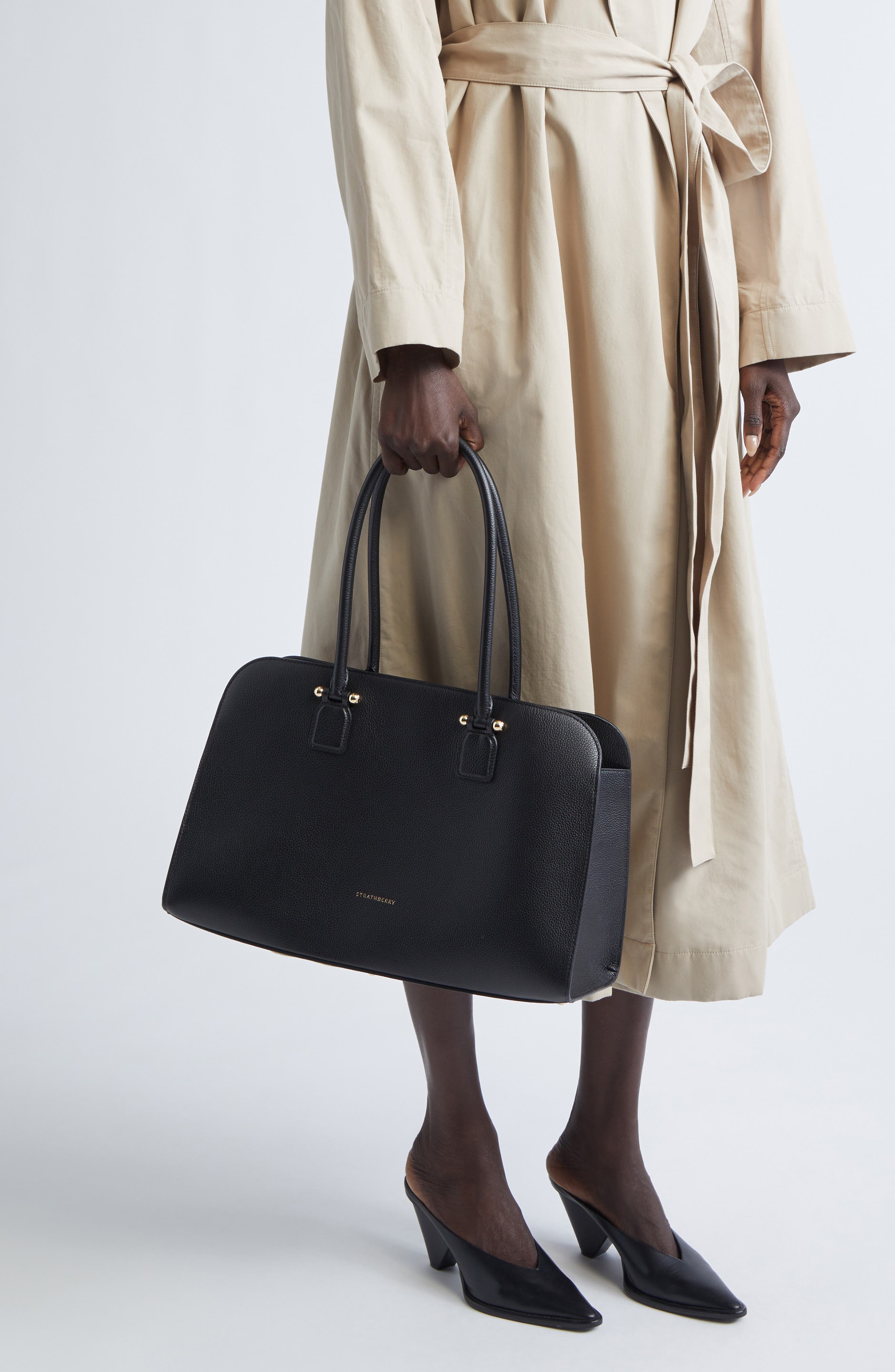 Strathberry Maxi Georgia Leather Tote, Alternate, color, Black