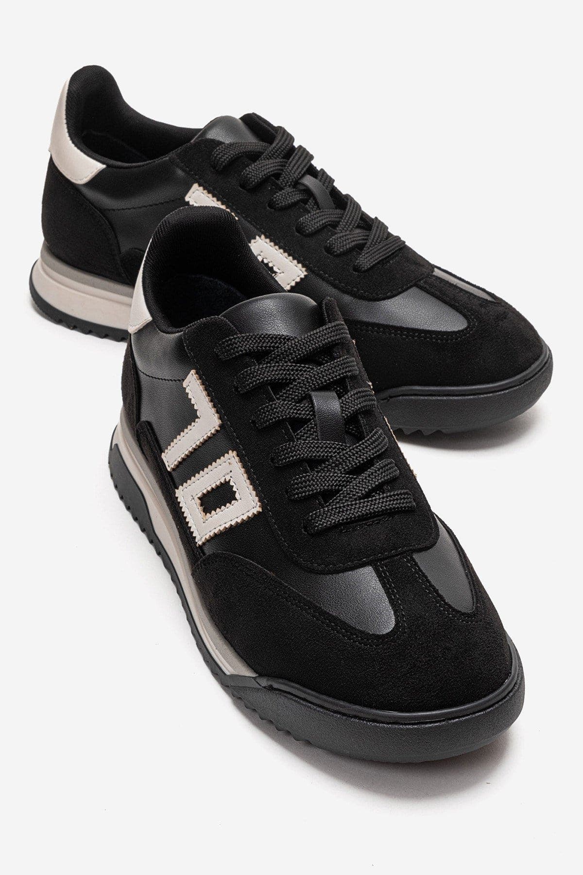 Prologue Shoes Arvon Sneaker, Main, color, Black
