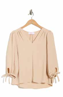 Renee C Ditsy Puff Sleeve Blouse