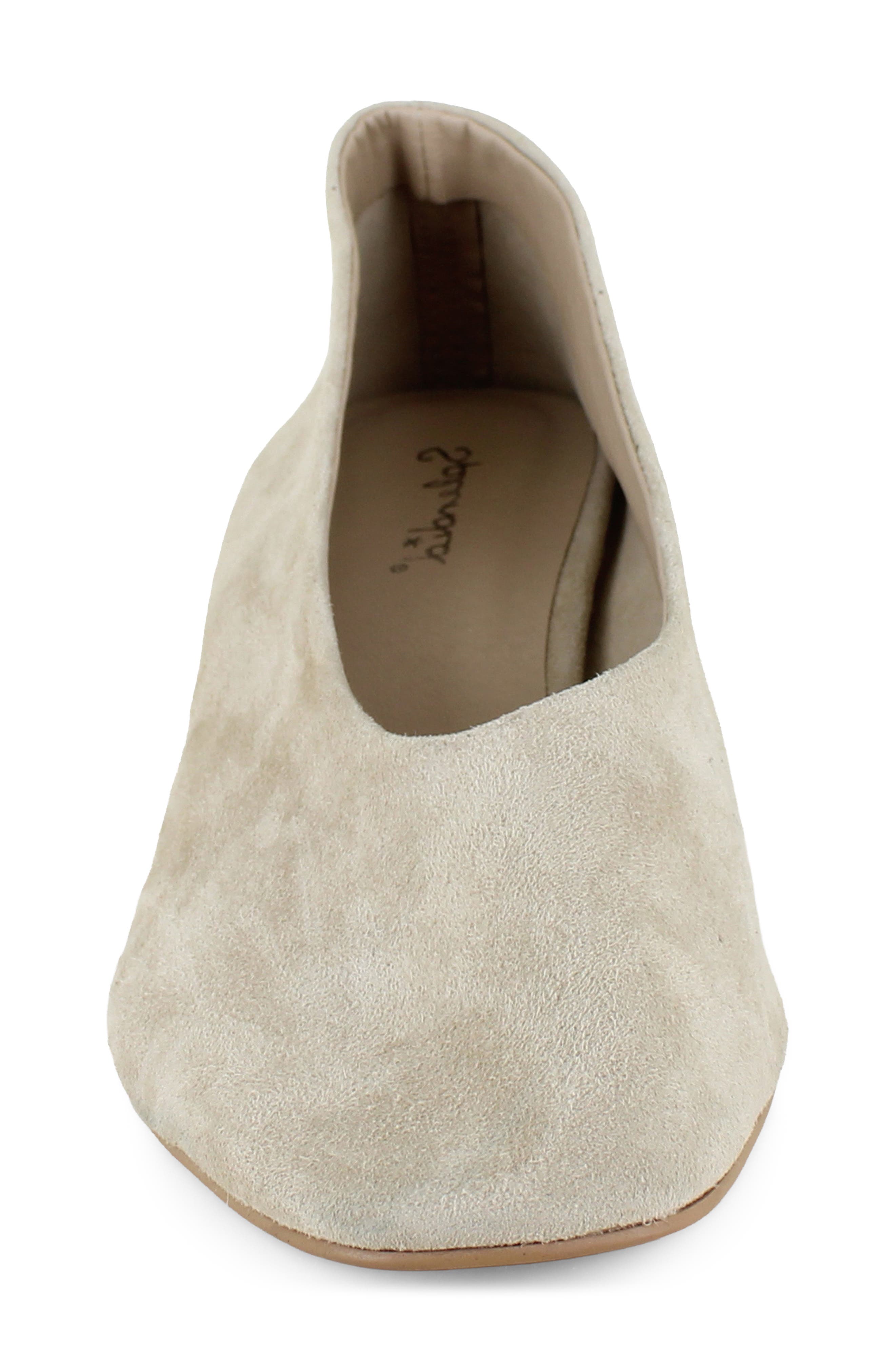 Olivia Leather Pump, Alternate, color, ERMINE