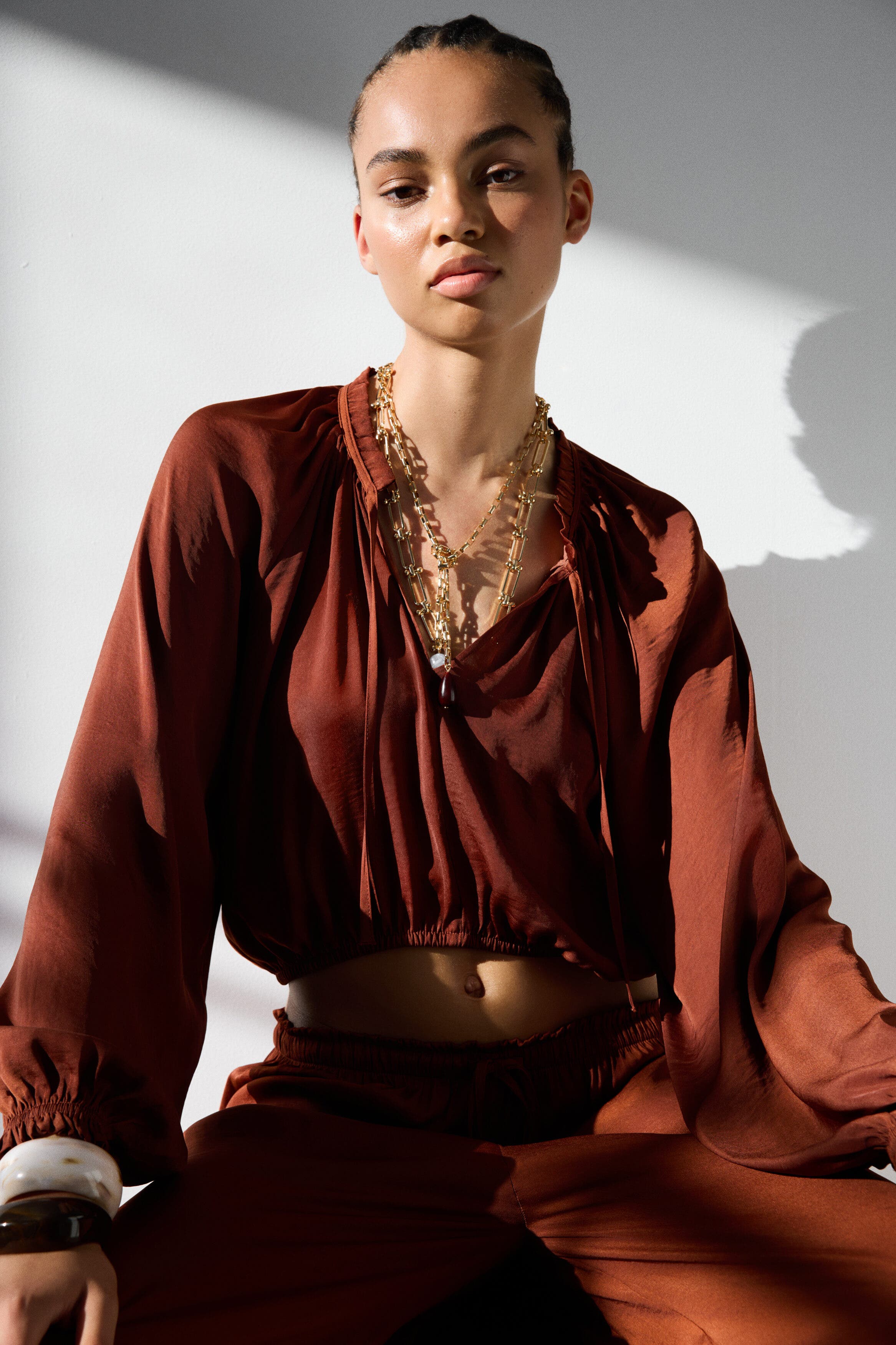 Balloon-sleeved Blouse - image 4