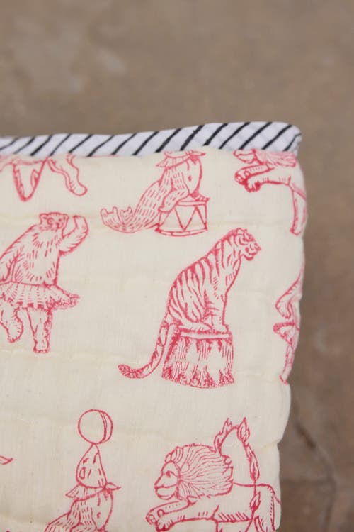 Cqc La Circus Baby Quilt In Neutral