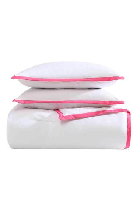 Betsey Johnson Signature Hotel Solid Comforter & Sham Set