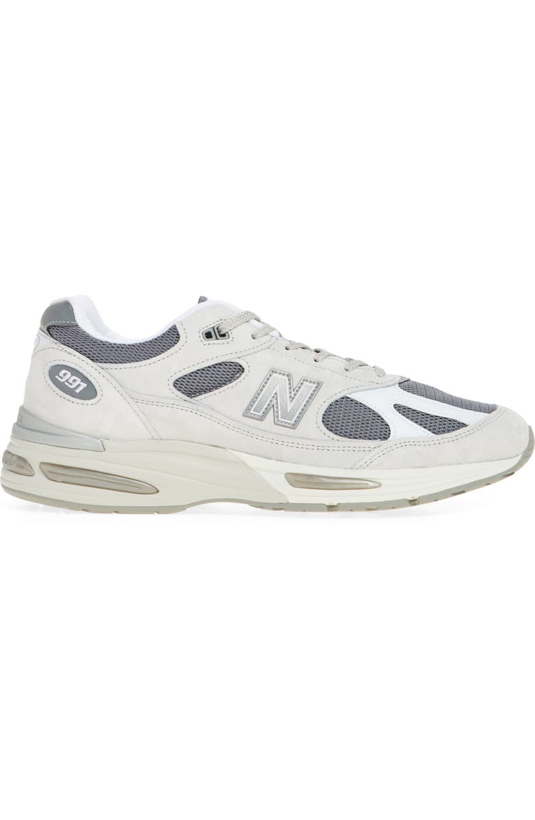 New Balance Gender Inclusive Made in UK 991 v2 Sneaker, Alternate, color, Nimbus Cloud/ Cool Grey